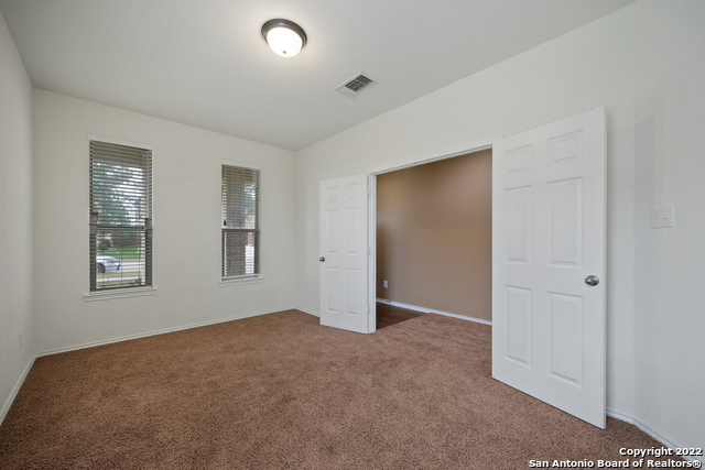 Listing photo id 14 for 127 Bass Ln  