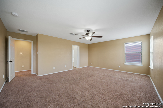Listing photo id 17 for 127 Bass Ln  