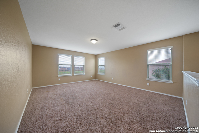Listing photo id 25 for 127 Bass Ln  