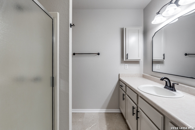 Image 11 of 19 For 2242 Eastman