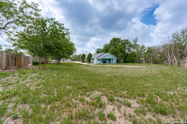 Image 19 of 19 For 2242 Eastman