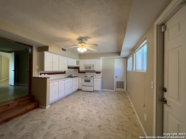 Image 40 of 51 For 119 Cedar Tree Ln