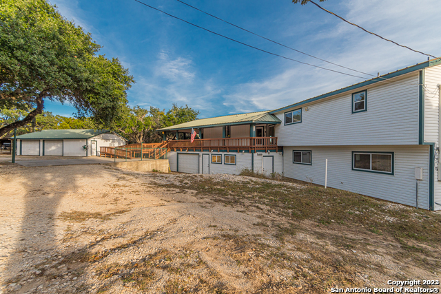 Image 6 of 51 For 119 Cedar Tree Ln