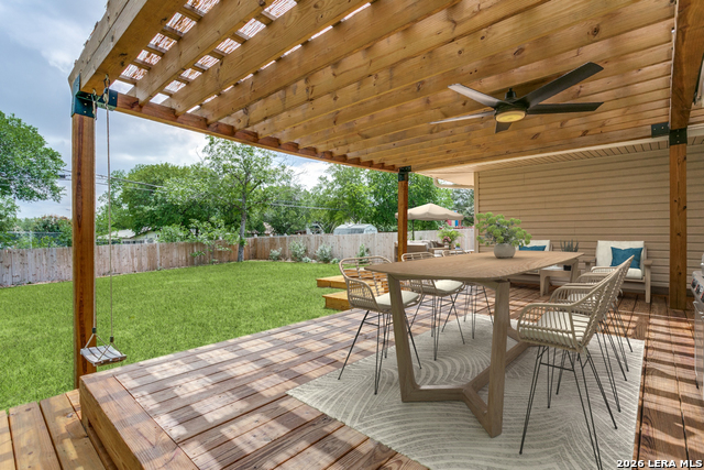 Image 17 of 49 For 1518 Deer Run St