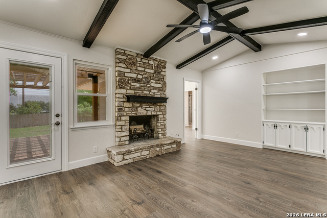 Image 27 of 49 For 1518 Deer Run St