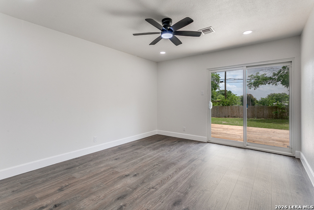 Image 39 of 49 For 1518 Deer Run St