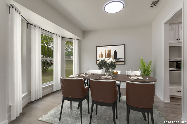 Image 8 of 49 For 1518 Deer Run St