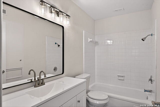 Image 14 of 17 For 600 Gentleman Road  7