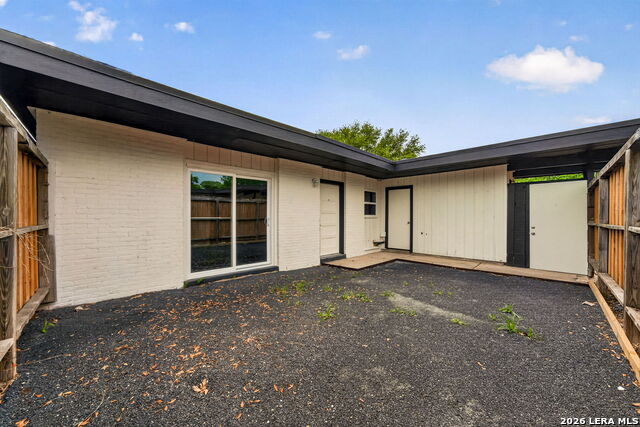 Image 2 of 17 For 600 Gentleman Road  7