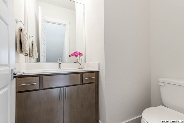 Image 31 of 40 For 144 Cherry St N