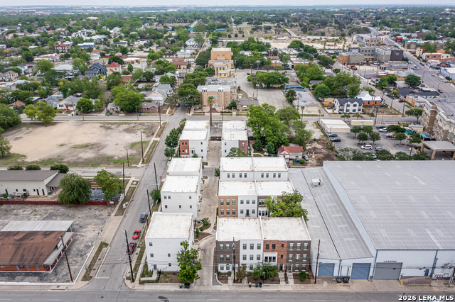 Image 34 of 40 For 144 Cherry St N