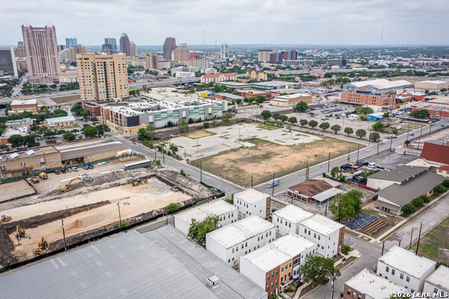 Image 36 of 40 For 144 Cherry St N