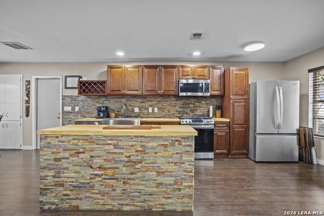 Image 13 of 34 For 5518 Merlin  