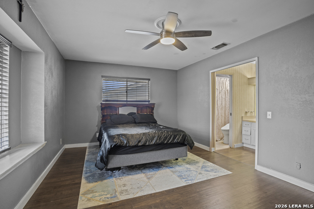 Image 18 of 34 For 5518 Merlin  