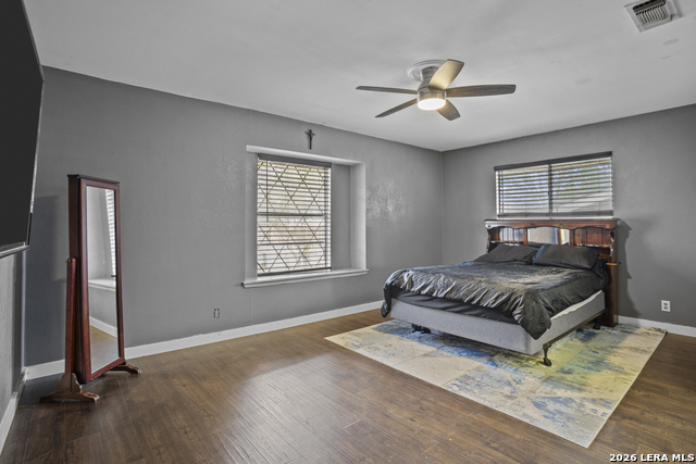 Image 19 of 34 For 5518 Merlin  