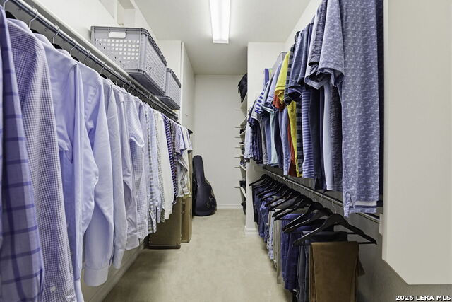 Image 35 of 42 For 2 Trophy Grn