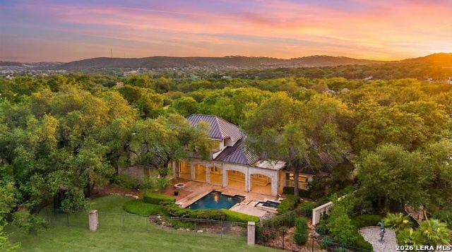 Image 5 of 42 For 2 Trophy Grn