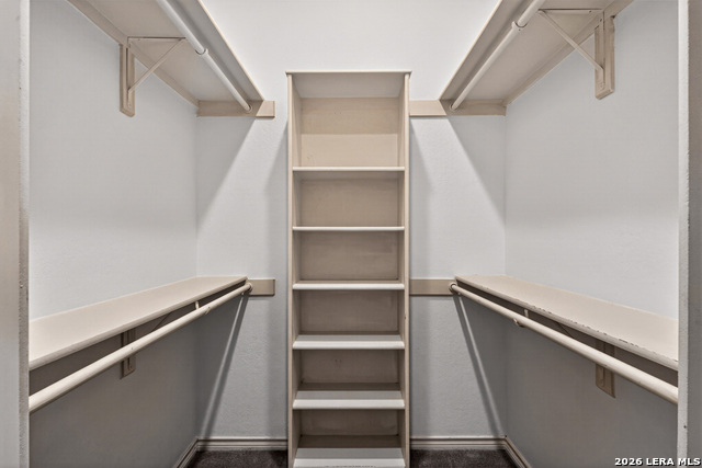 Image 33 of 65 For 204 Savannah Jon Blvd