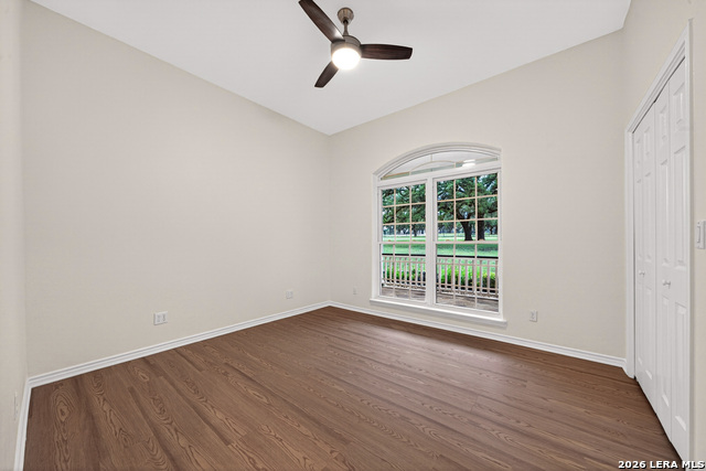 Image 35 of 65 For 204 Savannah Jon Blvd