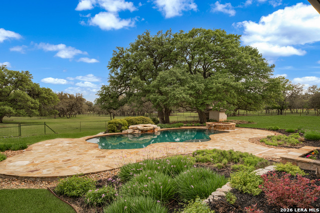 Image 9 of 65 For 204 Savannah Jon Blvd