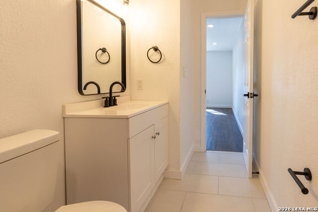 Image 13 of 28 For 6927 Oldham Dr