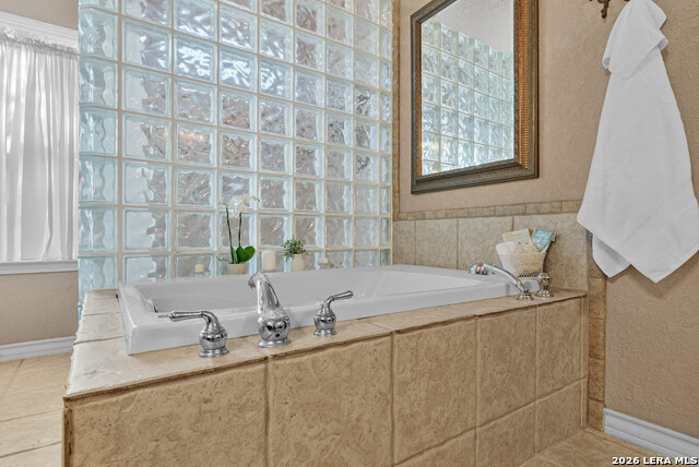 Image 21 of 46 For 560 Winding Vw