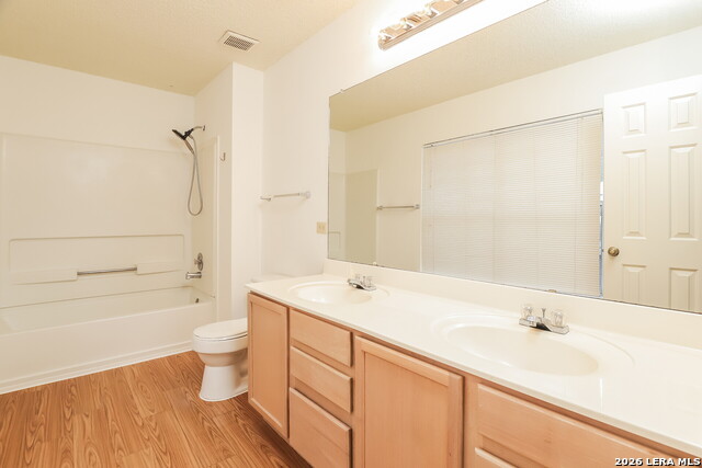 Image 13 of 21 For 11926 Auburn Brook