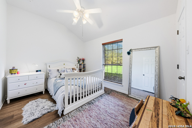 Image 25 of 49 For 142 Carriage Ct