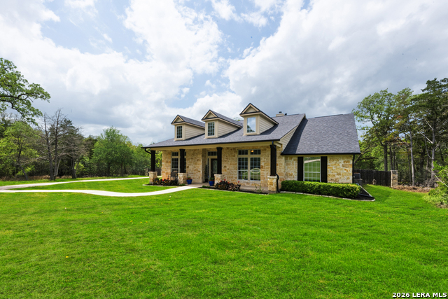 Image 4 of 49 For 142 Carriage Ct