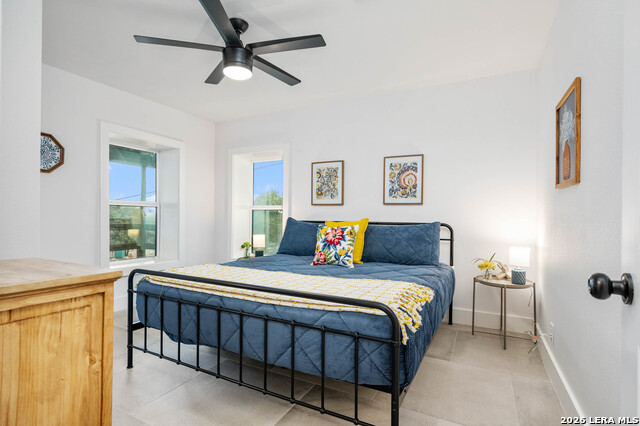 Image 21 of 35 For 519 Glenn Dr