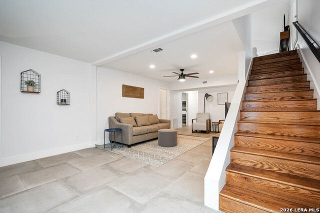 Image 25 of 35 For 519 Glenn Dr