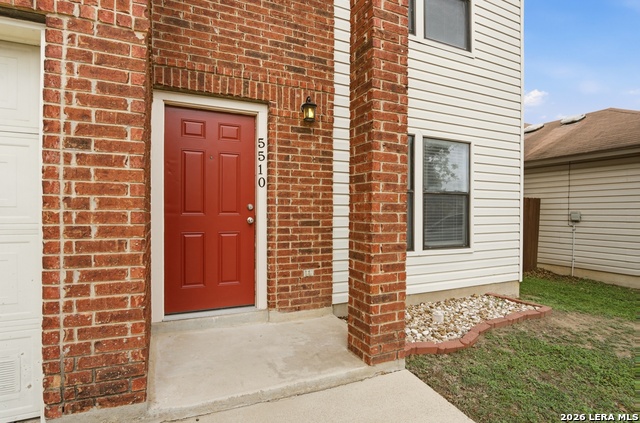 Image 6 of 31 For 5510 Camry Spgs