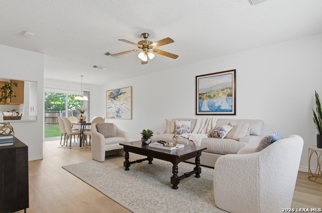 Image 8 of 31 For 5510 Camry Spgs