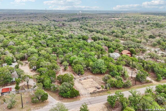 Image 3 of 17 For 2424 Hickory Forrest Dr