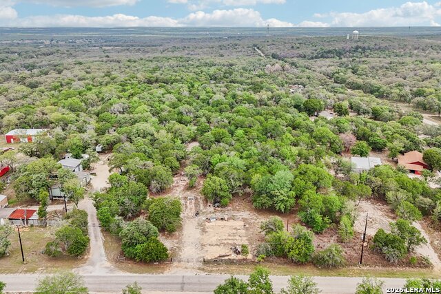 Image 5 of 17 For 2424 Hickory Forrest Dr