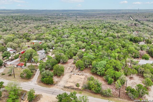 Image 7 of 17 For 2424 Hickory Forrest Dr