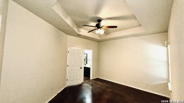 Image 16 of 21 For 10115 Westover  101