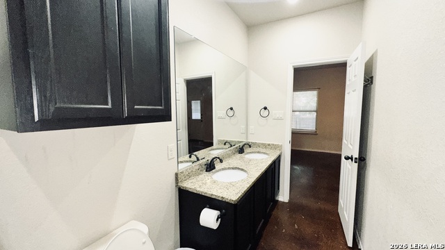 Image 19 of 21 For 10115 Westover  101