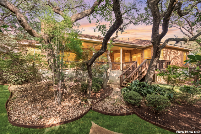 Image 4 of 63 For 35 Inwood Manor