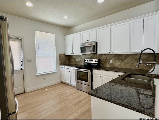 Image 6 of 13 For 443 Harvest Pt