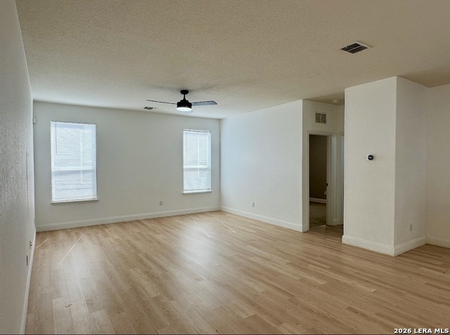 Image 7 of 13 For 443 Harvest Pt