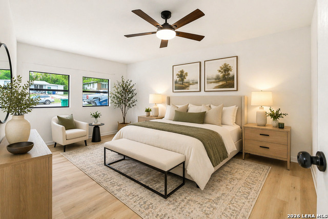 Image 16 of 29 For 227 Glenview W