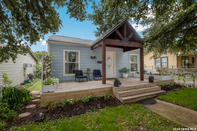 Details for 1318 Edison Dr, San Antonio, TX 78201