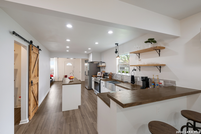 Image 5 of 21 For 1318 Edison Dr