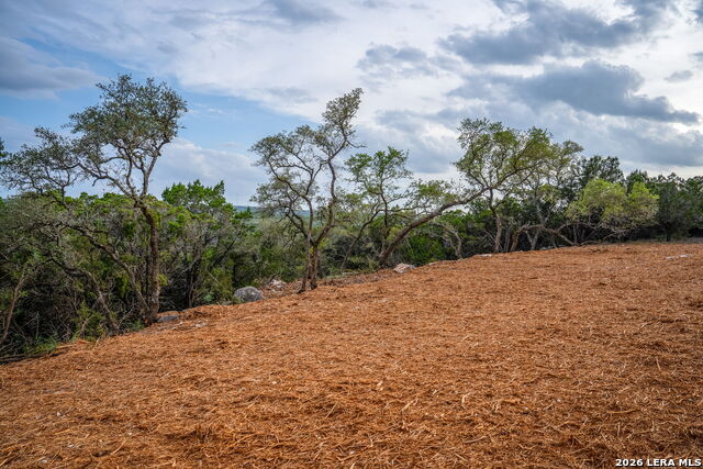 Image 19 of 30 For 535 Eden Ranch Dr