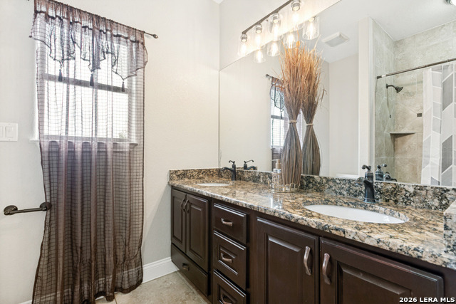 Image 19 of 27 For 18425 Kinney Rd