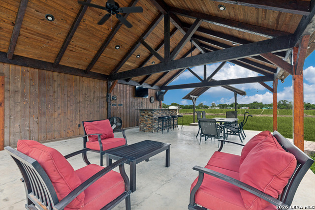 Image 22 of 27 For 18425 Kinney Rd