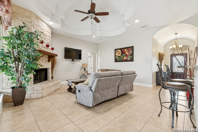 Image 5 of 27 For 18425 Kinney Rd