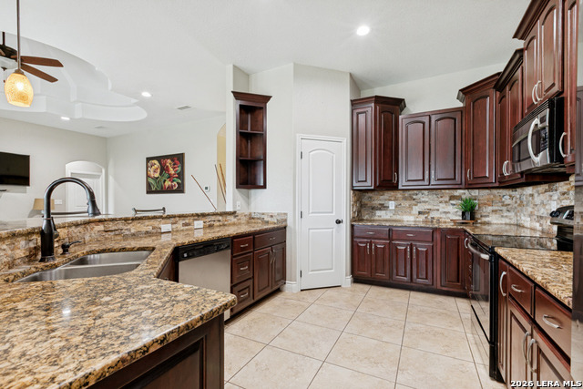 Image 8 of 27 For 18425 Kinney Rd