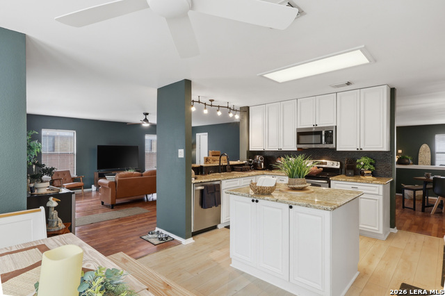 Image 5 of 39 For 5031 Fawn Lake